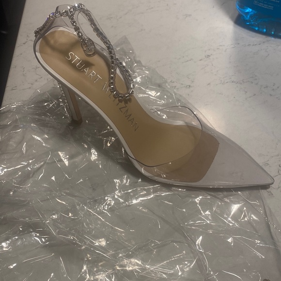 Stuart Weitzman heels. - Picture 4 of 7